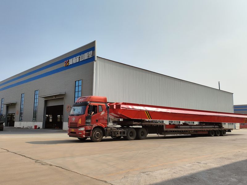 4臺電動單梁起重機，LD10t-26.53m，發(fā)往浙江交付客戶使用。