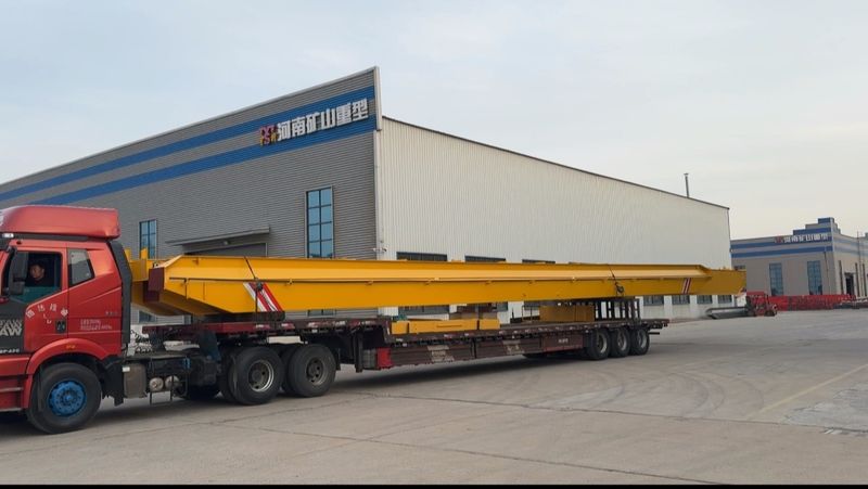 電動葫蘆橋式起重機 LH10t-27.95m 電動單梁起重機 LD5t—23.3m 制作完成，發(fā)往浙江省金華市交付客戶使用
